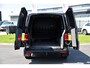Volkswagen Transporter 2.0 TDI L1H1 30 Black Edition Cruise, Sensoren, Carplay, 150PK, Automaat, Trekhaak, Stoelverwarming, Standkachel