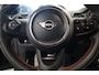 MINI Clubman 2.0 JCW ALL4 306PK Harmann Kardon Navigatie Cruise control vol leder interieur 18LMV