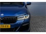 BMW 5-Serie 520i Business Ed Plus M-Sport Schuifdak Laser Comfortstoel