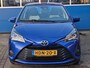 Toyota Yaris 1.0 VVT-i Connect / Dealer onderhouden / All season banden / Cruise control / Bluetooth / Camera