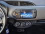 Toyota Yaris 1.0 VVT-i Connect / Dealer onderhouden / All season banden / Cruise control / Bluetooth / Camera