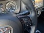 Toyota Yaris 1.0 VVT-i Connect / Dealer onderhouden / All season banden / Cruise control / Bluetooth / Camera