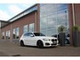 BMW 1-Serie 118i F20 M Sport Edition | M-pakket | 2e eigenaar | 18 inch | LED | NL auto | Leer | Navi | Stoelverwarming | Sporstuur | PDC | Climate-control | Cruise-control | ➡️