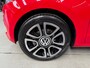Volkswagen Up! 1.0 60PK 5-Drs High up! Airco | Fender sound | Cruise control | Lm velgen | Parkeersensoren | Boardcomputer | NAP | Rijklaar prijs!