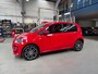 Volkswagen Up! 1.0 60PK 5-Drs High up! Airco | Fender sound | Cruise control | Lm velgen | Parkeersensoren | Boardcomputer | NAP | Rijklaar prijs!