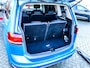 Volkswagen Touran 1.4 TSI Highline 7p | Navigatie | Stoelverwarming | Stuurwiel Verwarmd | Camera | Climate Control | LED Koplampen | Cruise Control | Parkeersensoren | Privacy Glas | Lichtmetalen Velgen | 7 Persoons |