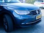 Volkswagen Tiguan 1.5 TSI Life Business | Navigatie | Stoelverwarming | Stuurwiel Verwarmd | Parkeersensoren | Lichtmetalen Velgen 17'' | Climate Control | Adaptieve Cruise Control | LED Koplampen | Introductiekleur |