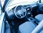 Volkswagen Tiguan 1.5 TSI Life Business | Navigatie | Stoelverwarming | Stuurwiel Verwarmd | Parkeersensoren | Lichtmetalen Velgen 17'' | Climate Control | Adaptieve Cruise Control | LED Koplampen | Introductiekleur |