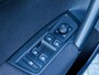 Volkswagen Tiguan 1.5 TSI Life Business | Navigatie | Stoelverwarming | Stuurwiel Verwarmd | Parkeersensoren | Lichtmetalen Velgen 17'' | Climate Control | Adaptieve Cruise Control | LED Koplampen | Introductiekleur |