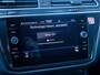 Volkswagen Tiguan 1.5 TSI Life Business | Navigatie | Stoelverwarming | Stuurwiel Verwarmd | Parkeersensoren | Lichtmetalen Velgen 17'' | Climate Control | Adaptieve Cruise Control | LED Koplampen | Introductiekleur |