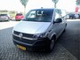 Volkswagen Transporter DC 2.0 TDI L2H3 30 Comfortline Dubbele cabine| Trekhaak | Navigatie | Airco | Cruise Control | Parkeersensoren | Metallic Lak | Apple Carplay | Android Auto |