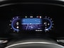 Volvo V60 B4 Plus Dark | Terkhaak | Navigatie | Leder | Elektrisch verstelbare bestuurderstoel met geheugenfunctie