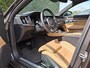 Volvo S90 2.0 B5 Ultimate Bright | Geventileerde/Verwarmde stoelen | 360° Camera | Panoramisch Schuif/Kanteldak