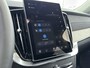 Volvo XC90 2.0 T8 Plug-in hybrid AWD Plus Dark | Luchtvering | Trekhaak | Getint glas | PDC + Camera |