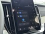 Volvo XC90 2.0 T8 Plug-in hybrid AWD Plus Dark | Luchtvering | Trekhaak | Getint glas | PDC + Camera |
