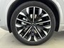 Volvo XC90 2.0 T8 Plug-in hybrid AWD Plus Dark | Luchtvering | Trekhaak | Getint glas | PDC + Camera |