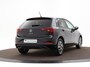 Volkswagen Polo Life Edition 1.0 TSI 95 pk 5 versn. Hand Achteruitrijcamera · Parkeersensor achter · Velgen 'essex', 15 inch lichtmetaal