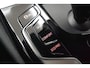 BMW 5-Serie Touring 520i High Executive FACELIFT! [ Leder Comfortstoelen HiFi Live-cockpit prof. ]