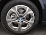 BMW iX1 xDrive30 Launch Edition 67 kWh | PANORAMADAK | HARMAN-KARDON AUDIO | 360-CAMERA | LEDER | HEAD UP DISPLAY | STUUR+STOELVERWARMING | ELEKTRISCHE BESTUURDERSSTOEL MET GEHEUGEN | ELEKTRISCHE ACHTERKLEP |