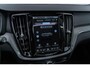Volvo V60 T6 Plug-in hybrid AWD Ultra Dark | Google | Longe Range | Schuif-/Kanteldak | Lederen Bekleding | Head-Up Display | Getint Glas | Sportstoelen | Harman Kardon Audio | Memory | 19" LM