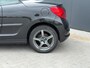 Peugeot 207 CC 1.6 VTi Cabrio lage km stand 120 pk zwart