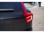 Volvo EX40 Single Motor Plus Black Edition 70 kWh | Harman/Kardon Audio | Keyless | 360 Graden Camera | Adaptieve Cruise Control | Elektrische achterklep | Nubuck bekleding |