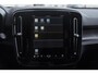 Volvo EX40 Single Motor Plus Black Edition 70 kWh | Harman/Kardon Audio | Keyless | 360 Graden Camera | Adaptieve Cruise Control | Elektrische achterklep | Nubuck bekleding |
