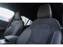 Volvo EX40 Single Motor Plus Black Edition 70 kWh | Harman/Kardon Audio | Keyless | 360 Graden Camera | Adaptieve Cruise Control | Elektrische achterklep | Nubuck bekleding |
