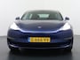 Tesla Model 3 Long Range AWD 75kWh Trekhaak FSD-3 Computer Lmv 18" AutoPilot Premium-Luidsprekers Leder PanoDak Adaptive cruise Camera's Elektr.-Stuur+Stoelen+Spiegels+Geheugen+Easy-Entry+Verwarmde stoelen/achterbank Park assistent Pdc WIFI Ecc Navi Lane-Assist Speed-Assist LED ACC DAB Voorverwarmen interieur en Keyless via App One-Pedal-Drive Origineel Nederlandse auto tot 11kw laden thuis ! Garantie Accu tot 20-11-2027 max 192.000km