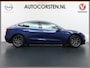 Tesla Model 3 Long Range AWD 75kWh Trekhaak FSD-3 Computer Lmv 18" AutoPilot Premium-Luidsprekers Leder PanoDak Adaptive cruise Camera's Elektr.-Stuur+Stoelen+Spiegels+Geheugen+Easy-Entry+Verwarmde stoelen/achterbank Park assistent Pdc WIFI Ecc Navi Lane-Assist Speed-Assist LED ACC DAB Voorverwarmen interieur en Keyless via App One-Pedal-Drive Origineel Nederlandse auto tot 11kw laden thuis ! Garantie Accu tot 20-11-2027 max 192.000km