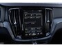 Volvo V60 T6 Twin Engine AWD R-Design | Navi | 360 Camera | Massage | Ventilatie | Harman Kardon Audio | BLIS | Stoel-/Stuurverwarming | Adaptieve Cruise | DAB | Full LED | Keyless | Elek. Stoelen | Getint Glas | Dodehoekdetectie | Park Assist | 19" LM