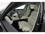 Volvo V60 2.0 T6 Plug-in hybrid AWD Plus Dark | ACC | BLIS | H&K | Stuur- & 4x stoelverw. | Elek. Voorstoelen |