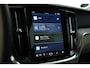 Volvo V60 2.0 T6 Plug-in hybrid AWD Plus Dark | ACC | BLIS | H&K | Stuur- & 4x stoelverw. | Elek. Voorstoelen |