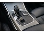 BMW 3-Serie 320i High Executive Edition | Head-up display | Schuif/Kantel dak |