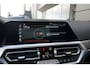 BMW 3-Serie 320i High Executive Edition | Head-up display | Schuif/Kantel dak |