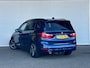 BMW 2-Serie Gran Tourer 216i 7persoon Business Edition | trekhaak || Cruise control | Elektrisch bedienbare kofferklep | Extra getint glas