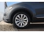 Volkswagen T-Roc 1.0 TSI Sport Virtual 17 inch Keyless Navigatie Achteruitrijcamera Carplay Android Adaptive Cruise Lane Assist Full LED Getint Glas
