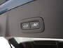 Volvo EX40 Extended Range Plus Voorraadkorting € 6800,- / NIEUW / DIRECT LEVERBAAR / GETINT GLAS / ALL SEASON BANDEN / ZWART DAK /