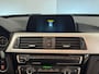 BMW 3-Serie 318i TOURING EXECUTIVE AUTOMAAT NAVIGATIE CRUISE CONTROL CLIMATE CONTROL STOELVERWARMING BLUETOOTH TELEFOON TREKHAAK PDC ZEER MOOI !! Brgl