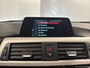 BMW 3-Serie 318i TOURING EXECUTIVE AUTOMAAT NAVIGATIE CRUISE CONTROL CLIMATE CONTROL STOELVERWARMING BLUETOOTH TELEFOON TREKHAAK PDC ZEER MOOI !! Brgl