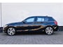 BMW 1-Serie 120i Executive * WINTER/ZOMER BANDEN * STOELVERWARMING * APK 2026 *
