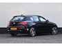 BMW 1-Serie 120i Executive * WINTER/ZOMER BANDEN * STOELVERWARMING * APK 2026 *