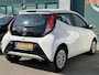 Toyota Aygo 1.0 VVT-i x-play / Carplay / Airco / Camera / NAP