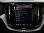 Volvo XC60 T6 350pk Plug-in hybrid AWD Plus Dark / Harman en Kardon audio / Contourstoelen / Panorama dak / Camera voor en achter / Elektrisch verstelbare stoelen /