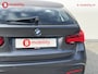 BMW 3-Serie Touring 318i High Executive M-Sport Apple CarPlay | Leer | Navigatie | Cruise Control | Stoelverwarming