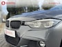 BMW 3-Serie Touring 318i High Executive M-Sport Apple CarPlay | Leer | Navigatie | Cruise Control | Stoelverwarming