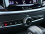 Volvo V60 2.0 T6 Recharge AWD R-Design | trekhaak | Adaptieve cruise controle | Long Range | Panorama Schuifdak | Harman/Kardon | Sportstoelen | Memory | Stuur + Stoel verwarming | Keyless |