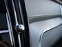 Volvo V60 2.0 T6 Recharge AWD R-Design | trekhaak | Adaptieve cruise controle | Long Range | Panorama Schuifdak | Harman/Kardon | Sportstoelen | Memory | Stuur + Stoel verwarming | Keyless |
