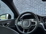 Volvo V60 2.0 T6 Recharge AWD R-Design | trekhaak | Adaptieve cruise controle | Long Range | Panorama Schuifdak | Harman/Kardon | Sportstoelen | Memory | Stuur + Stoel verwarming | Keyless |