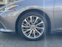 Lexus ES 300h Business Line | Schuifdak, Groot scherm, Stoel + Stuurverwarming, Dodehoekherkenning, Parkeersensoren, CarPlay
